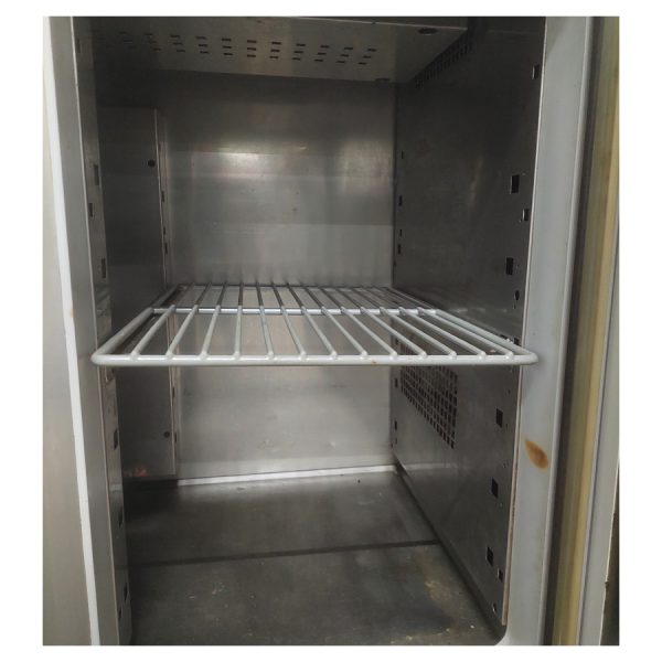 Стол холодильный Hicold 2-х дв.1330*600(Н.Ч), б/у