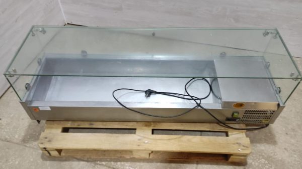 Витрина холодильная Koreco VRX 1400-330 б/у
